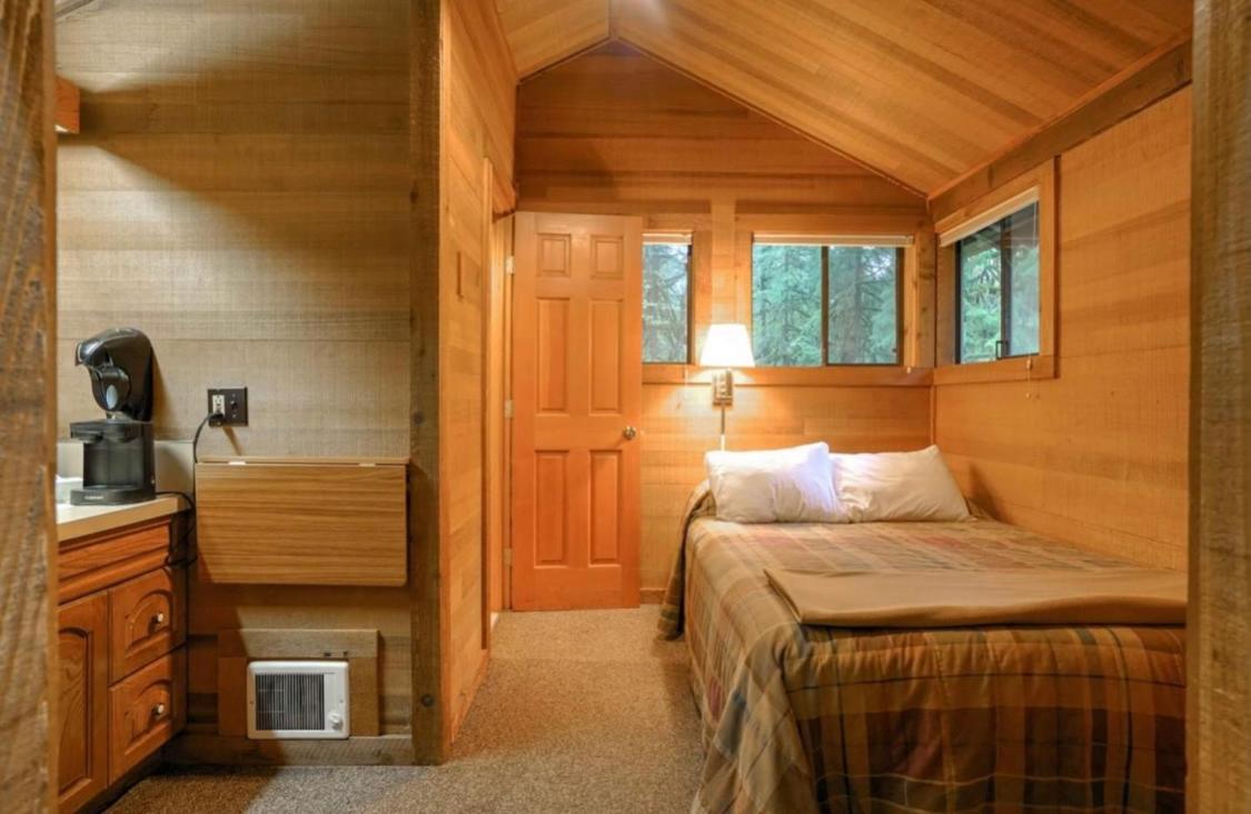 The Smith Creek Village Outdoor Hotel At Silver Falls State Park Sublimity Buitenkant foto