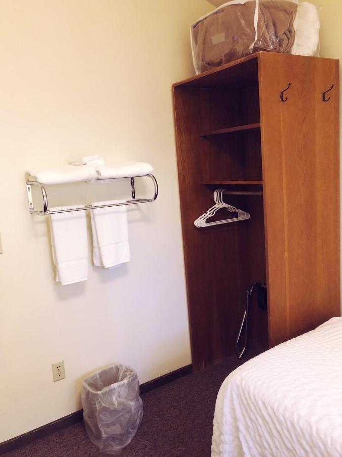 The Smith Creek Village Outdoor Hotel At Silver Falls State Park Sublimity Buitenkant foto
