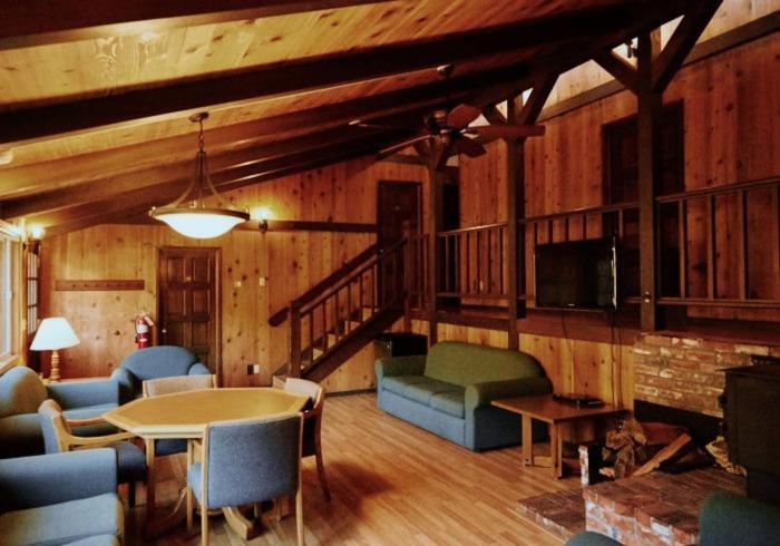 The Smith Creek Village Outdoor Hotel At Silver Falls State Park Sublimity Buitenkant foto